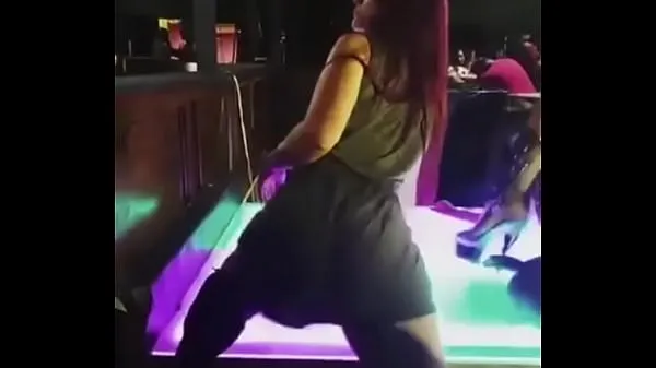 Tonton Teacher from Atlanta GA shaking her phat ass in club Klip hangat