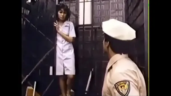 Oglejte si Jailhouse Girls Classic Full Movie tople posnetke