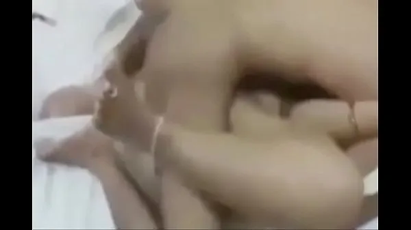 Titta på BN's Shahidul fuck real mom Farida in reality varma klipp