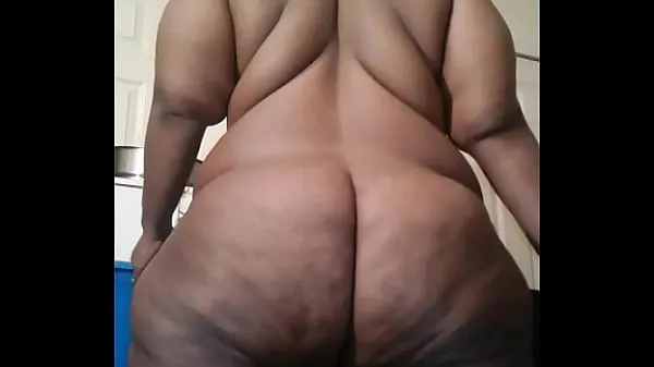 Titta på Big Wide Hips & Huge lose Ass varma klipp