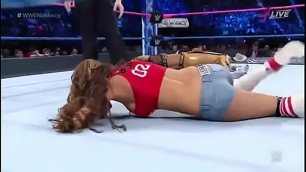 Obejrzyj Nikki Bella vs Carmella. No Mercy 2016ciepłe klipy