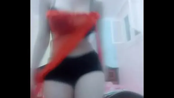 Oglejte si Exclusive dancing a married slut dancing for her lover The rest of her videos are on the YouTube channel below the video in the telegram group @ HASRY6 tople posnetke