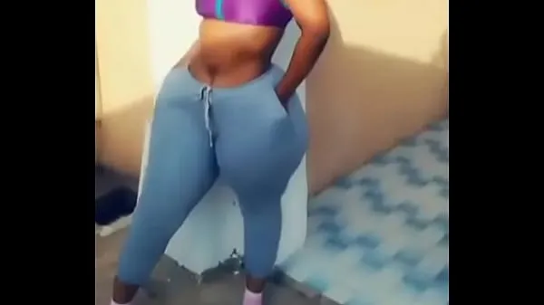 Tonton African girl big ass (wide hips Klip hangat