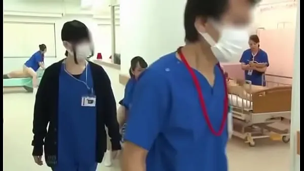 Bekijk Cure of Coronavirus in hospital warme clips
