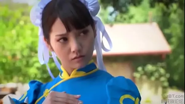 Nézzen meg Chun li cosplay interracial meleg klipet