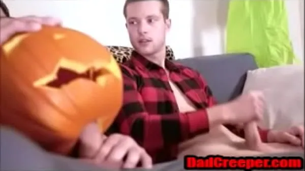 Sledujte Pumpkin Fucking with hřejivé klipy