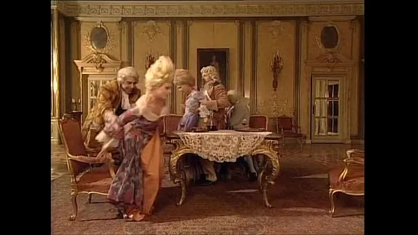 Se Laura Angel as XVIII century slut, amazing hot orgy varme klip